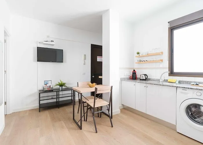 Mahostly Apartamento Comillas Se